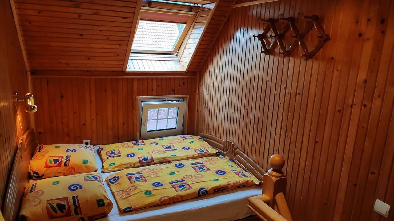 Guesthouse "Nakvyne Pas Zveja" Nagliu Street Ніда Екстер'єр фото