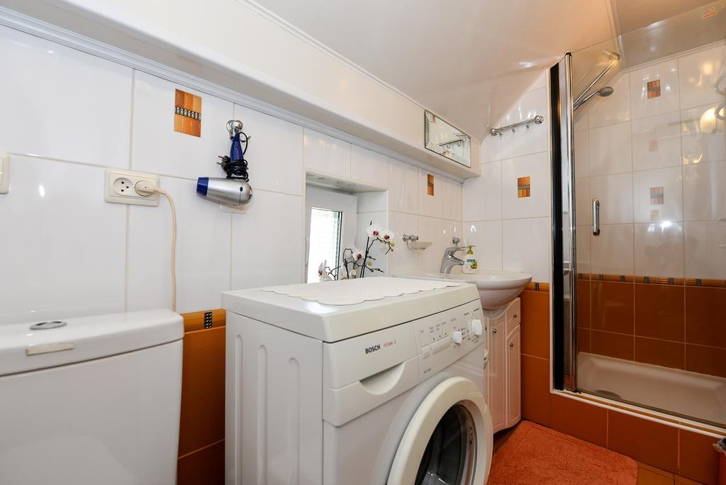 Guesthouse "Nakvyne Pas Zveja" Nagliu Street Ніда Екстер'єр фото