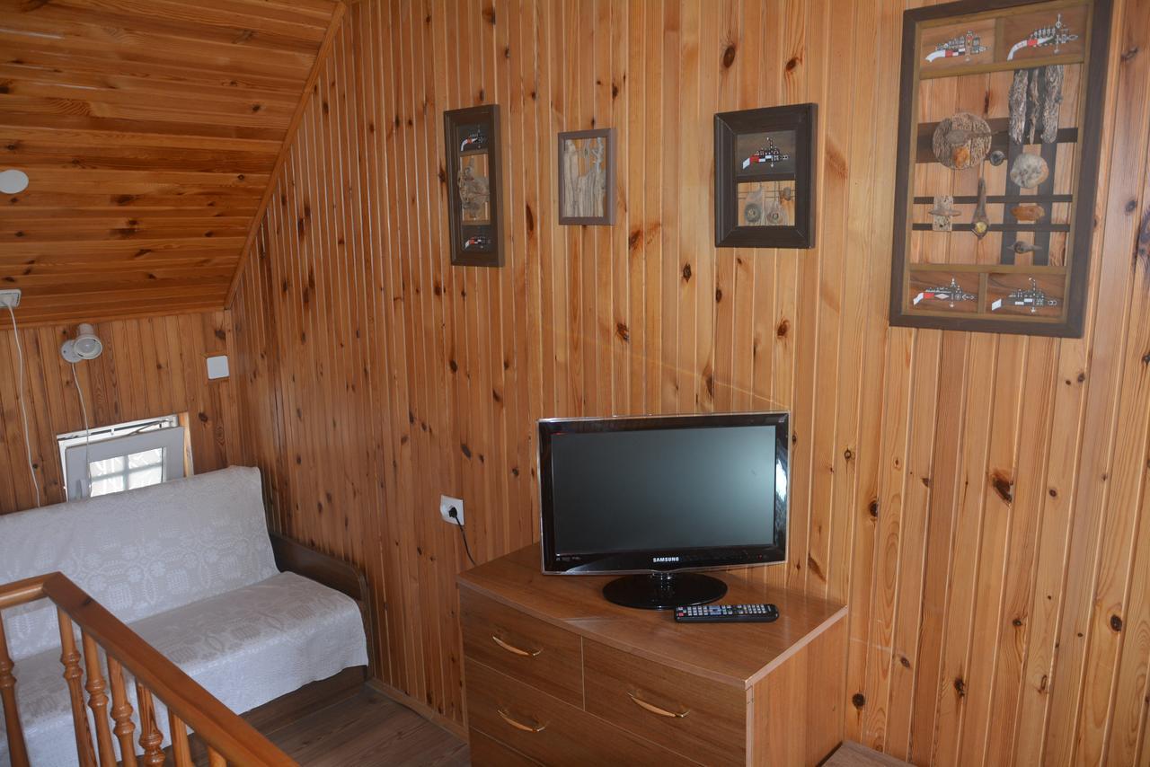 Guesthouse "Nakvyne Pas Zveja" Nagliu Street Ніда Екстер'єр фото